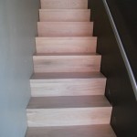 Oak ladder  (front view )